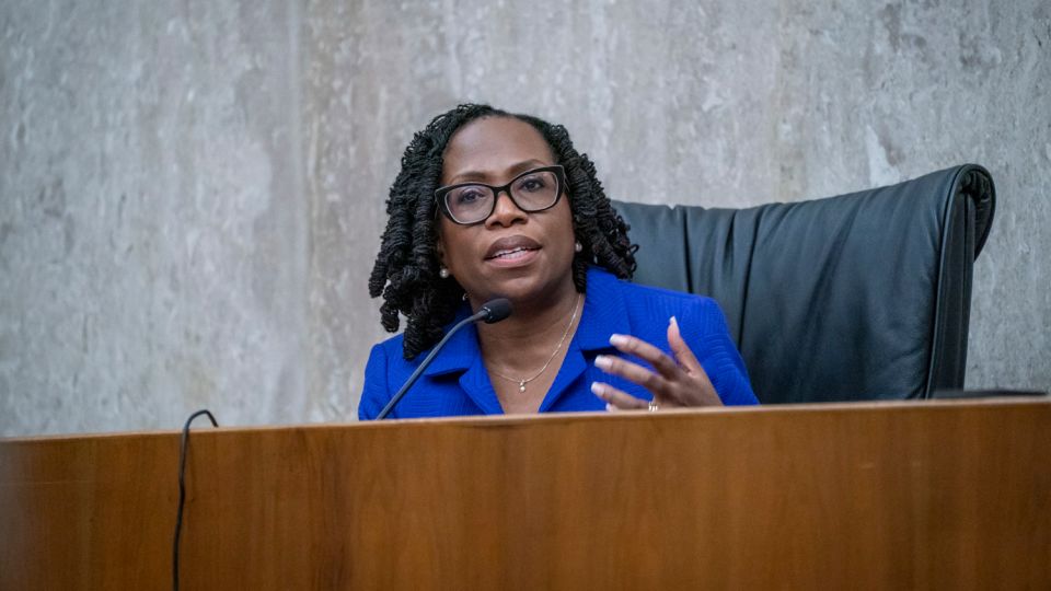 Justice Jackson Criticizes Supreme Court's Rush Appeal in Louisiana Redistricting Case