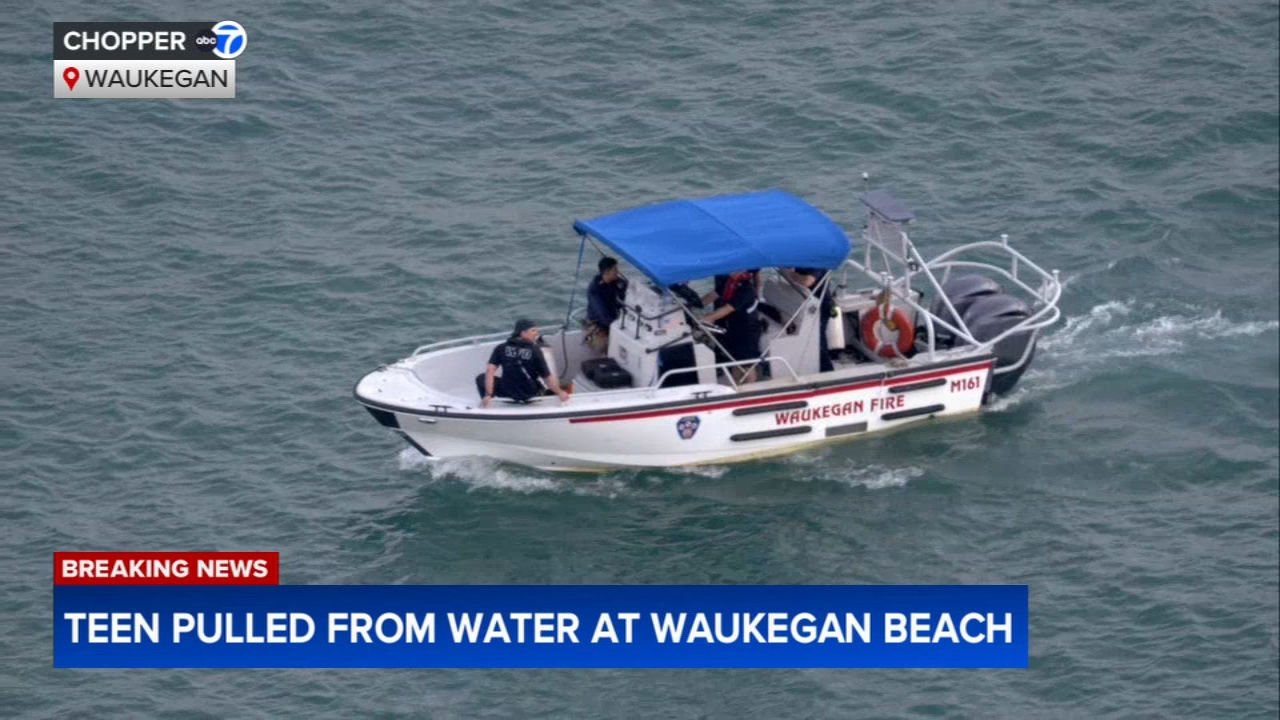 Teen boy hospitalized after being pulled from Lake Michigan in Waukegan ...