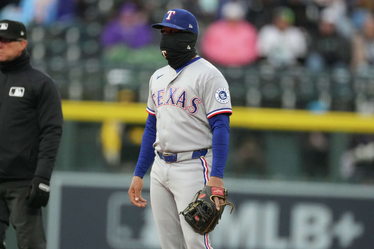 Defense makes the difference in Rangers' series-opening loss vs ...