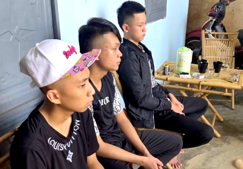 Khởi tố 3 đối tượng đánh chết người ở phòng trọ