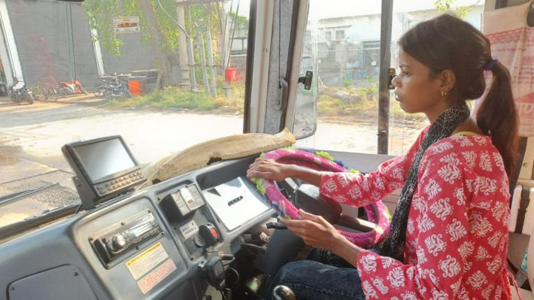 Bihar made 6 Musahar women bus drivers. A man supervises them, of course