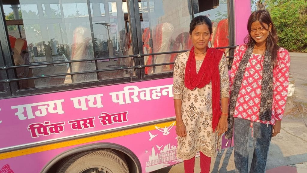 Bihar made 6 Musahar women bus drivers. A man supervises them, of course