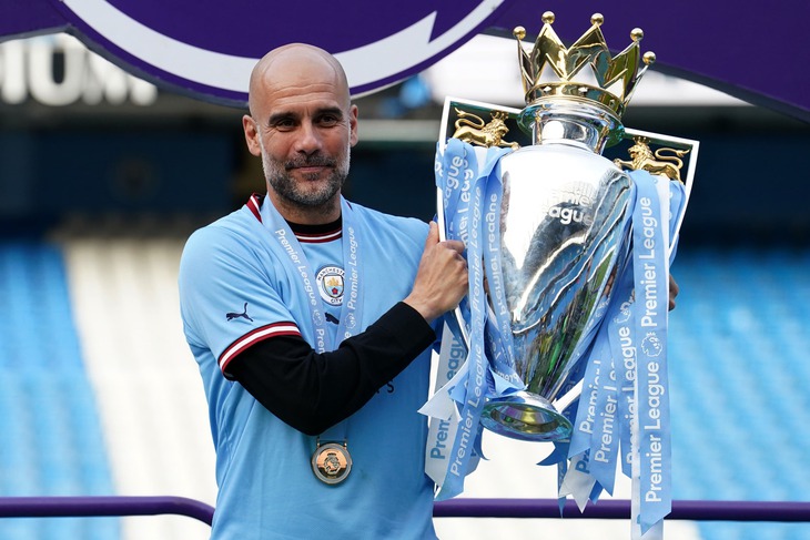 HLV Pep Guardiola chính thức chia tay Man City sau 10 năm rực rỡ