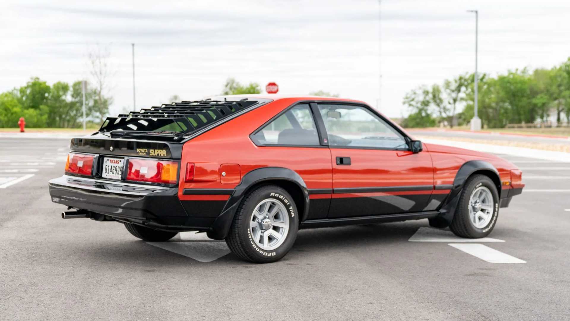 Toyota Celica Supra 2nd Gen A60 (1982–1986) Rear Three Quarter 6