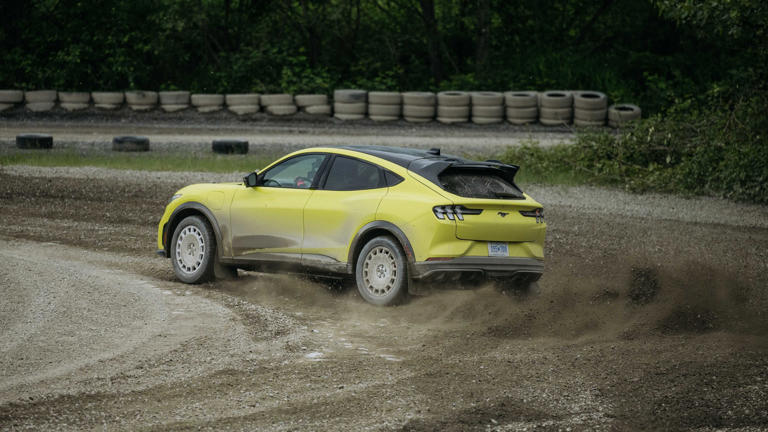 Ford rekindles off-road Mustang rumors in new rally teaser