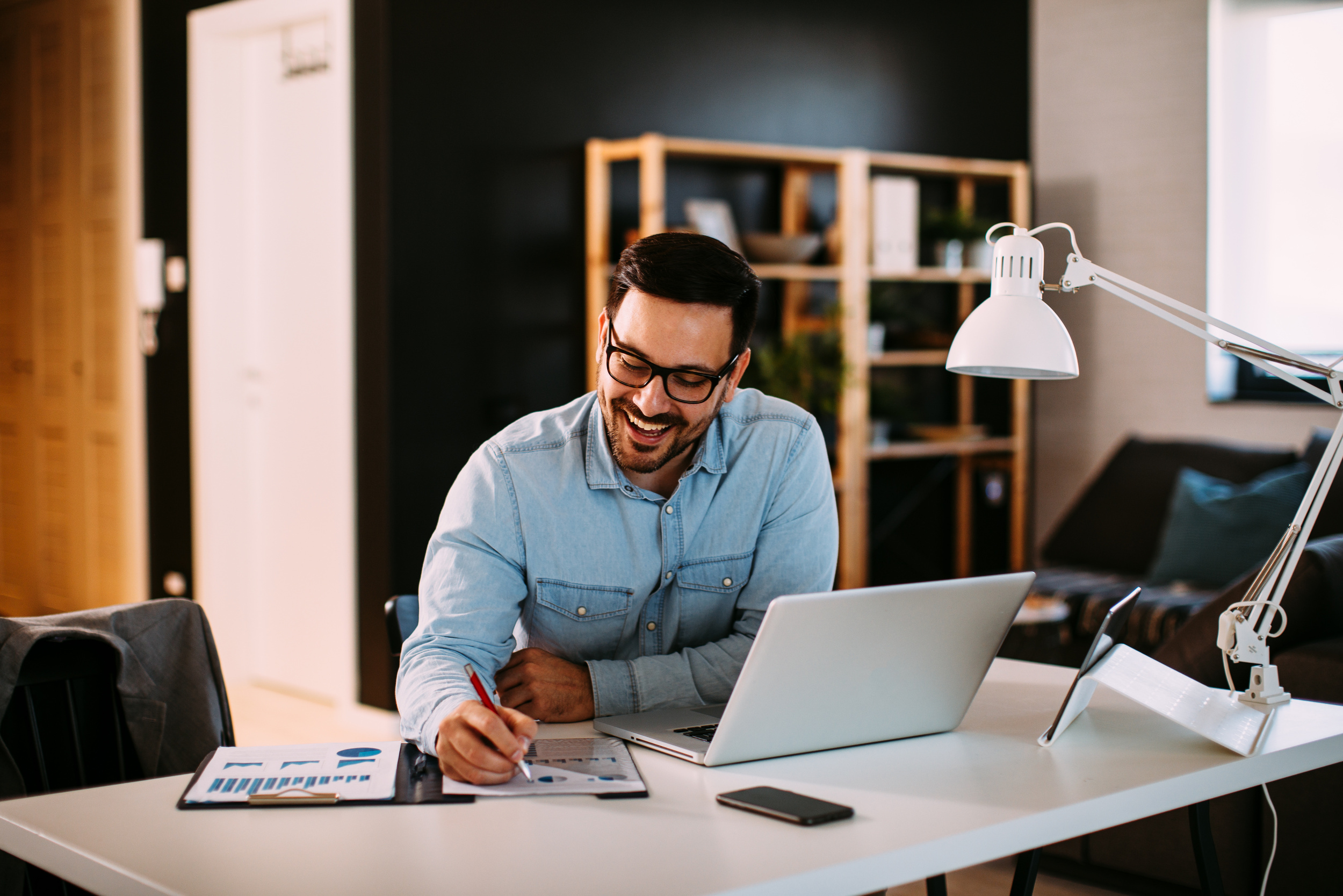 20 tips to make working remotely more manageable