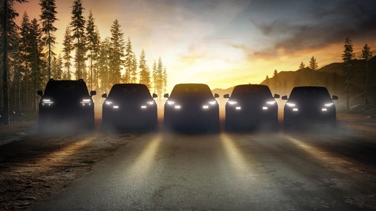 Ford rekindles off-road Mustang rumors in new rally teaser