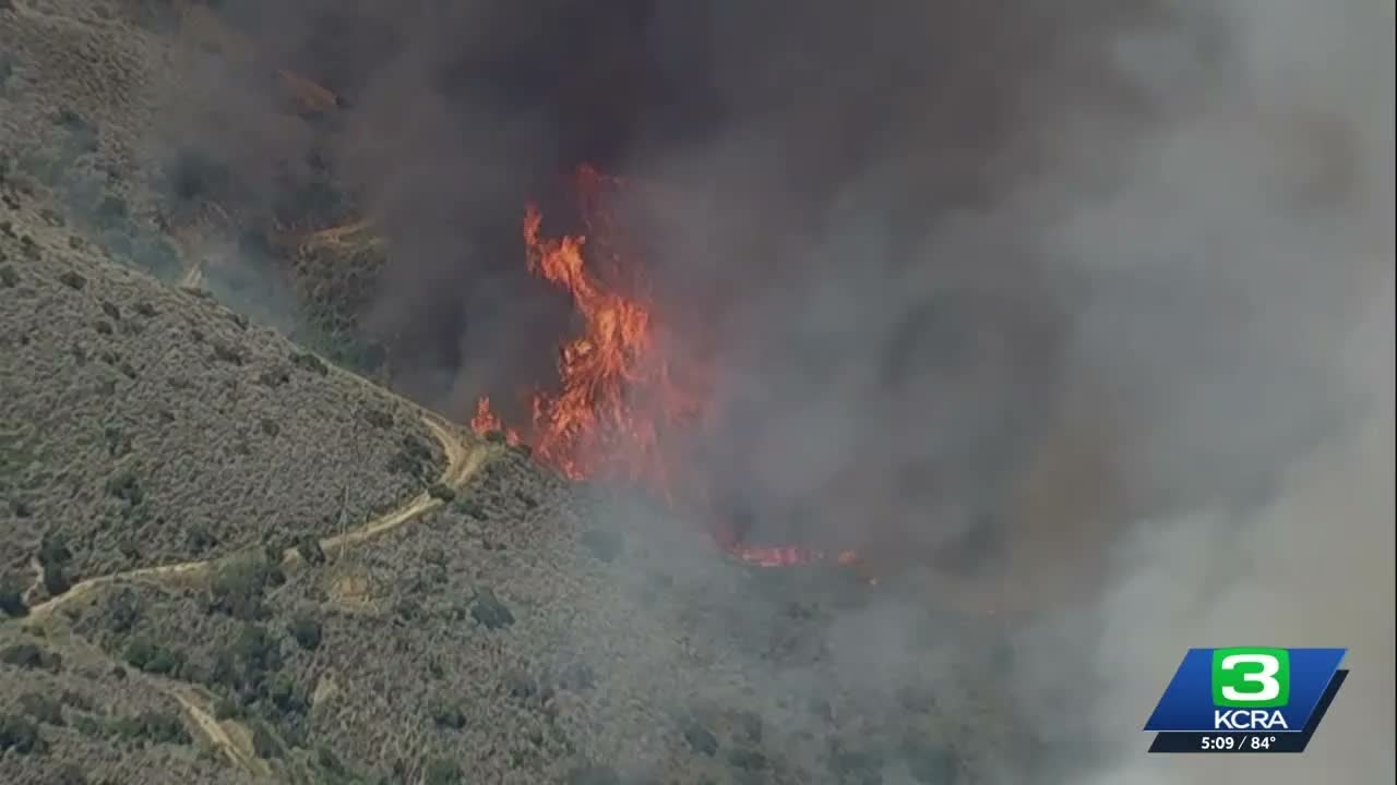 Sandy Fire: 720 acres burned, evacuations ordered
