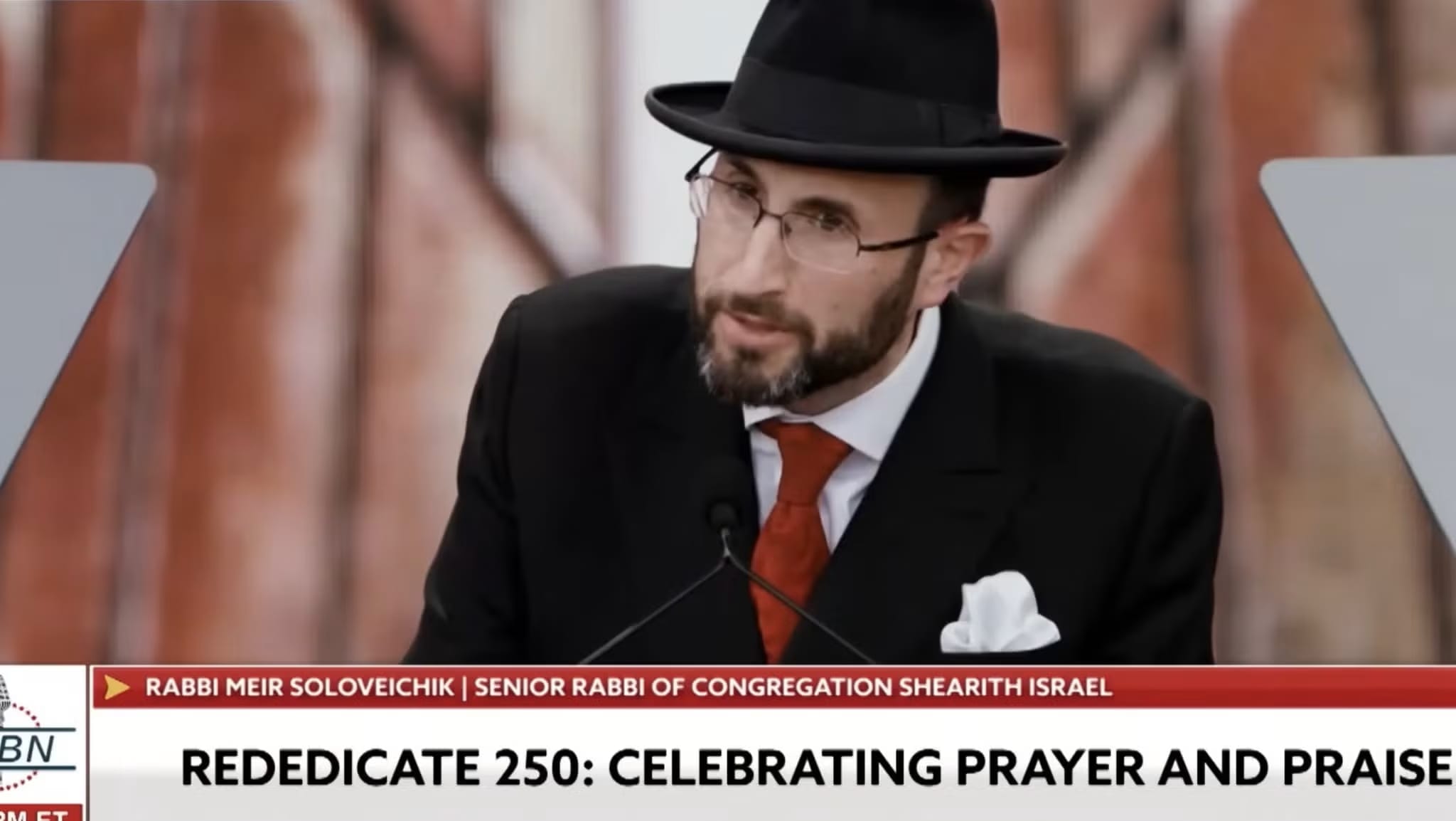 Orthodox rabbi at Washington faith rally says antisemitism is 'utterly ...