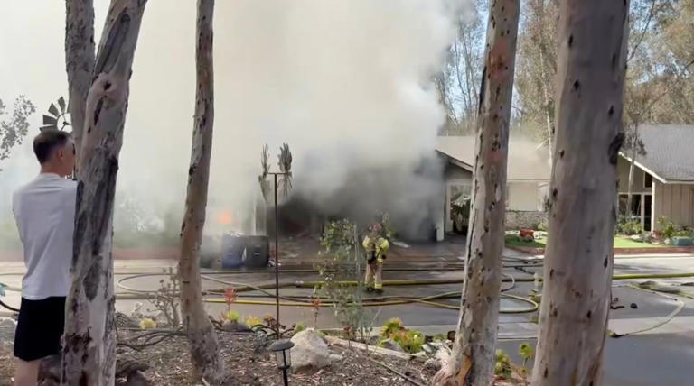 Fire erupts in garage of Orange County home