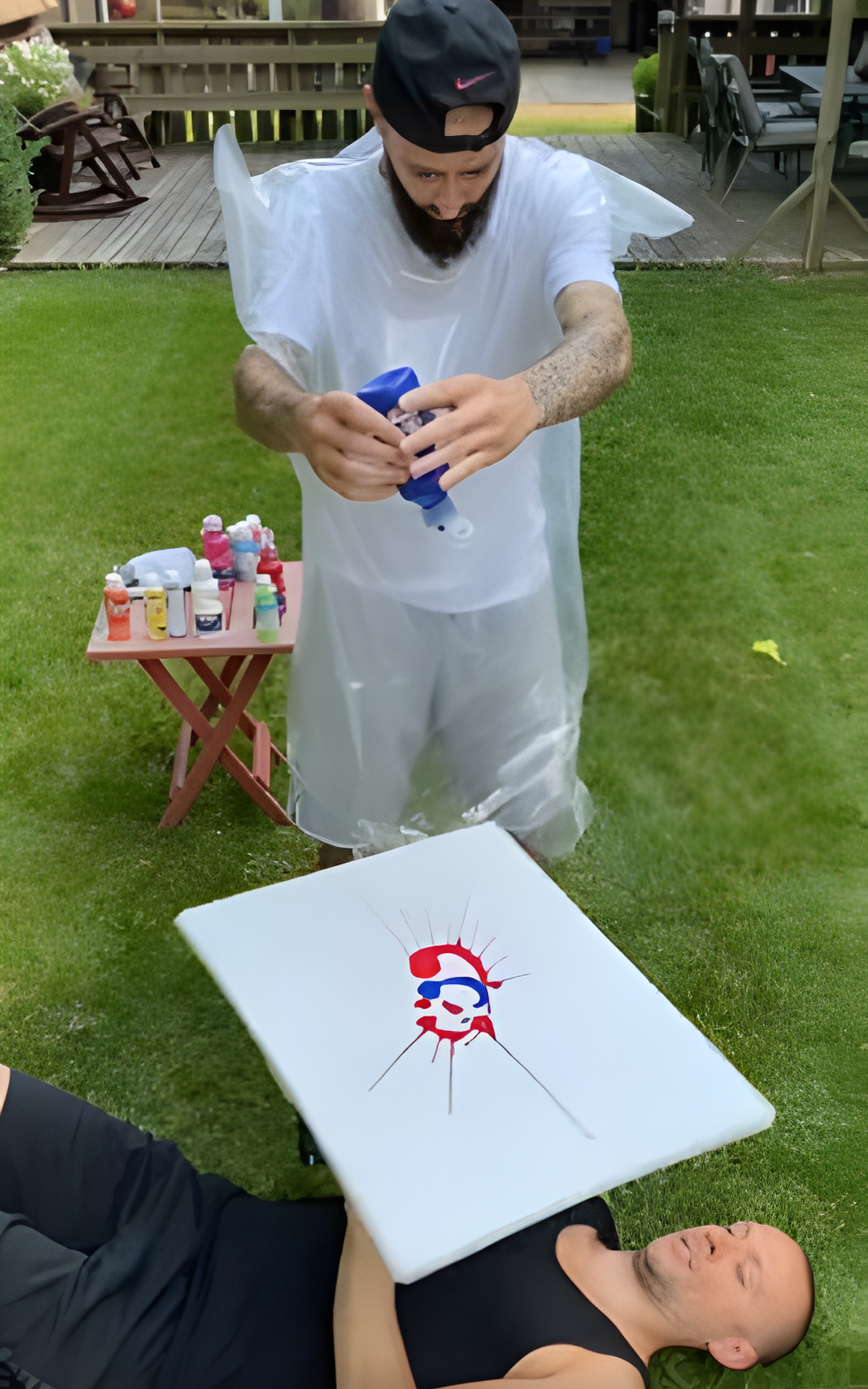 Creating abstract art together with spin painting