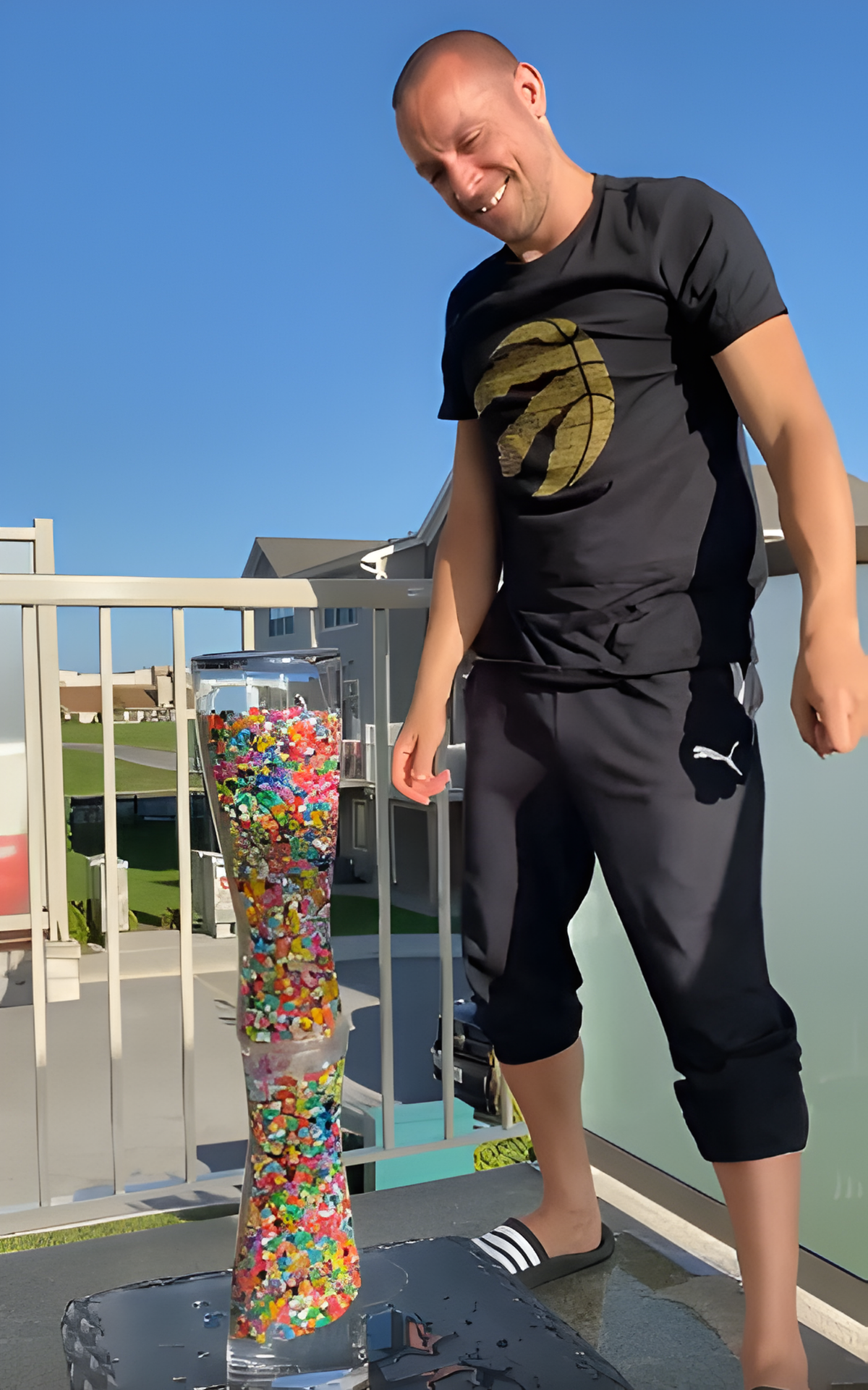 A simple vase trick with beads