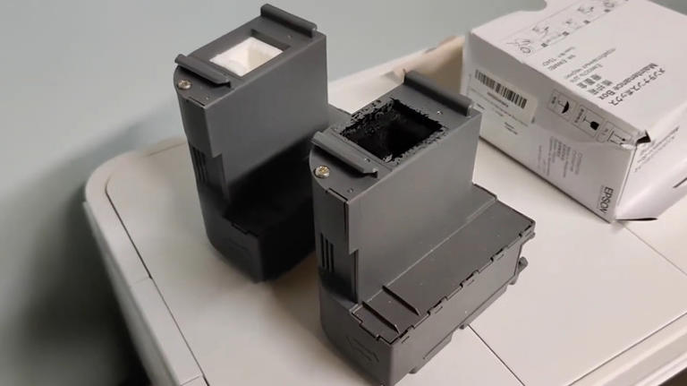What does the Epson maintenance box do & can you reuse one once it's full?