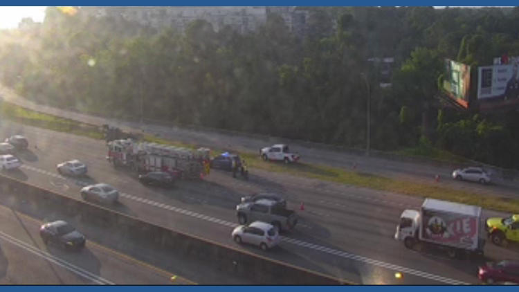 1 person dead, 1 injured after car loses control on I-85 north, GSP says