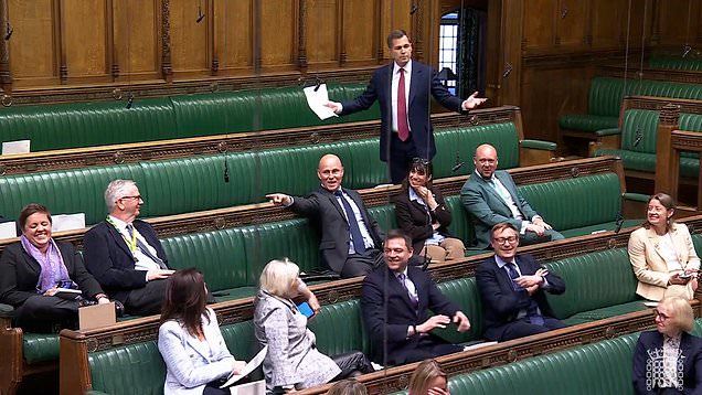 MPs laugh at Jenrick after backbencher mocks him for defecting to Reform