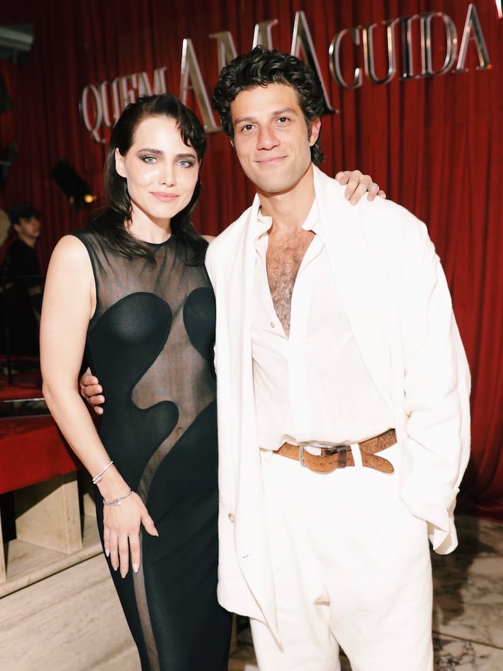 Letícia Colin e Chay Suede são os protagonistas da novela das nove da TV Globo Foto: @leticiacolin via Instagram