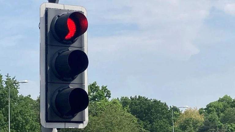 Vandals target city traffic light detector units