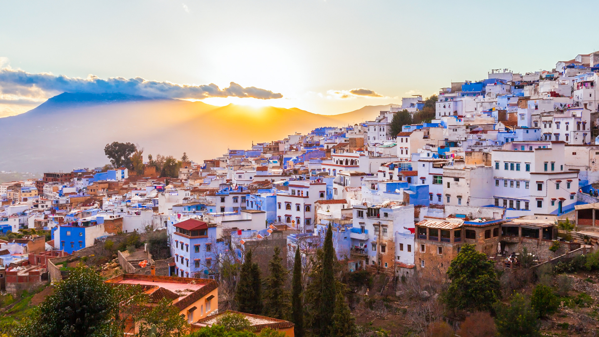 6 tax-saving perks of buying property overseas