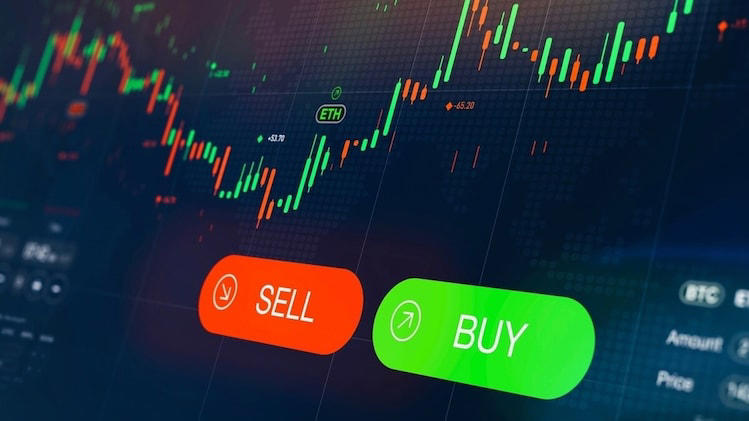 ITC share price target: Will cigarette price hike affect the FMCG stock?