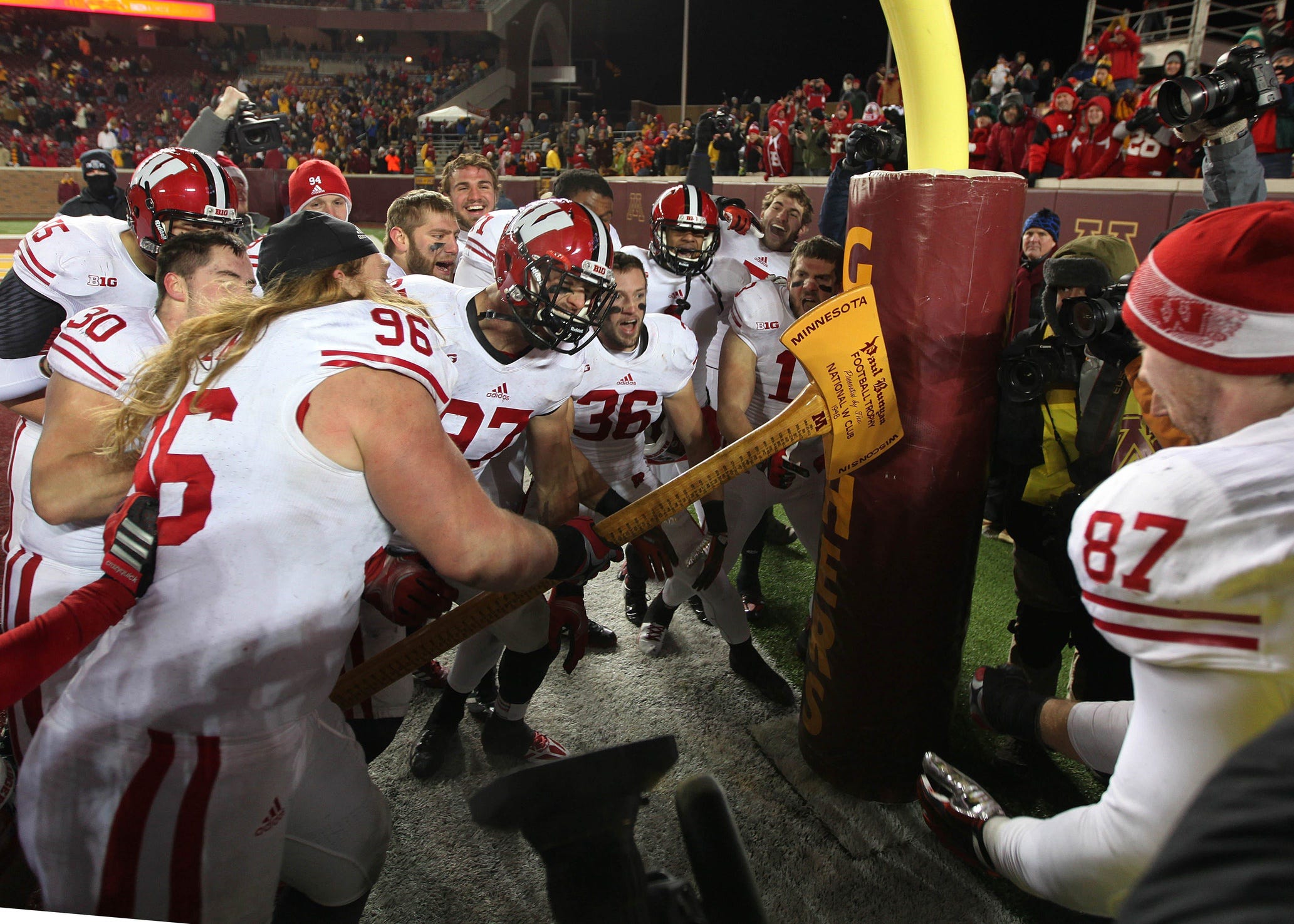 Wisconsin vs. Minnesota named top 15 rivalry in college football