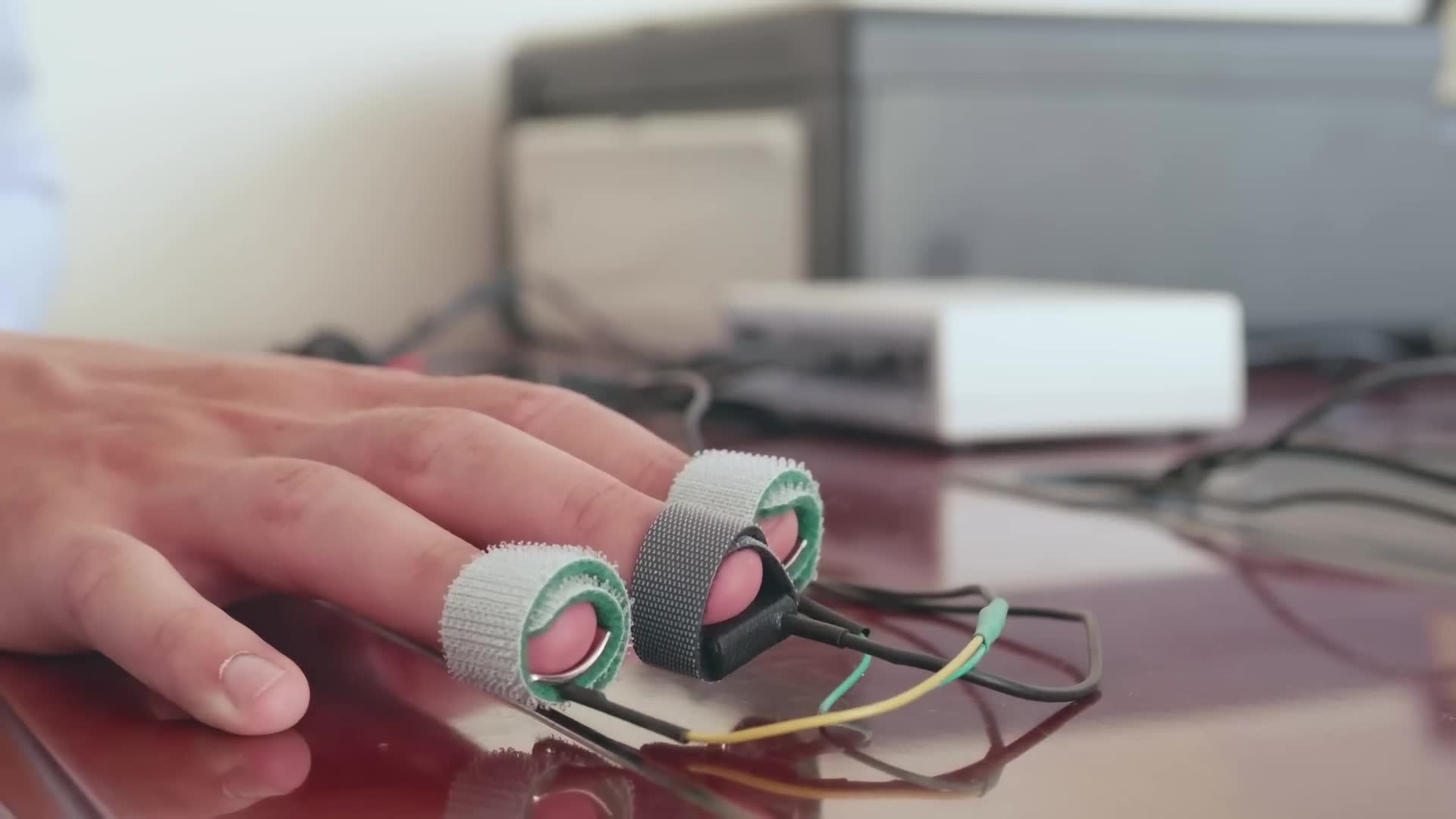 What a polygraph actually measures and why intelligence agencies still ...