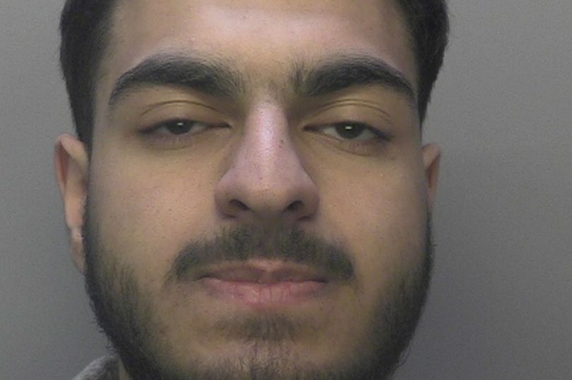 'Do not approach' man wanted in connection with assaults who has links ...