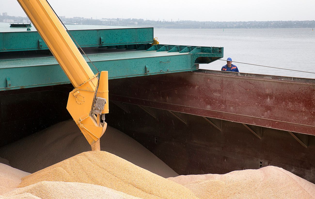 Russia's stolen grain scheme exposed: How fake documents hide Ukraine's ...