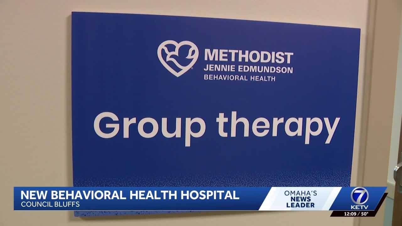 New behavioral health hospital gets ribbon-cutting in Council Bluffs