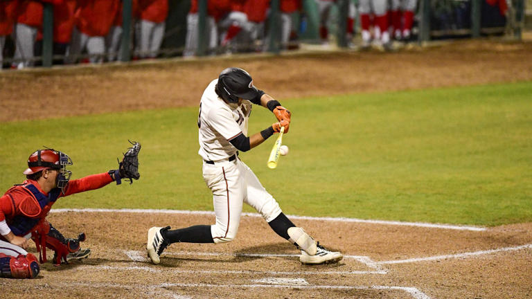Pacific baseball makes program history with first WCC tournament bid