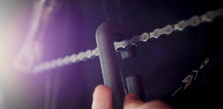 Understanding how chain lube actually works can save you from wasting ...