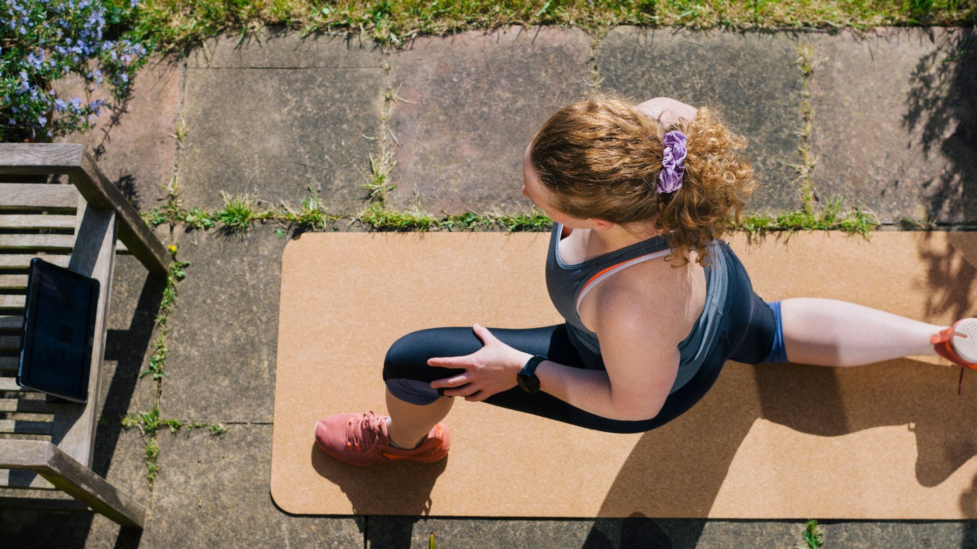 The best bodyweight exercises for women to get stronger and build muscle, in the gym or at home