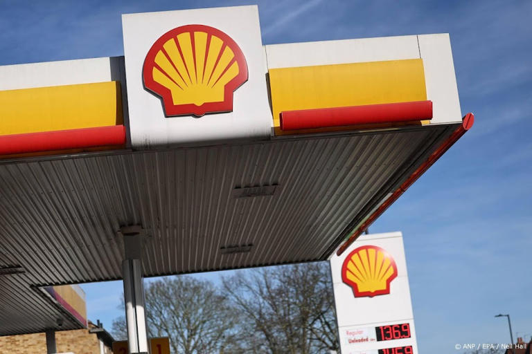 Steun voor kritische oproep aan Shell blijft steken op 13 procent