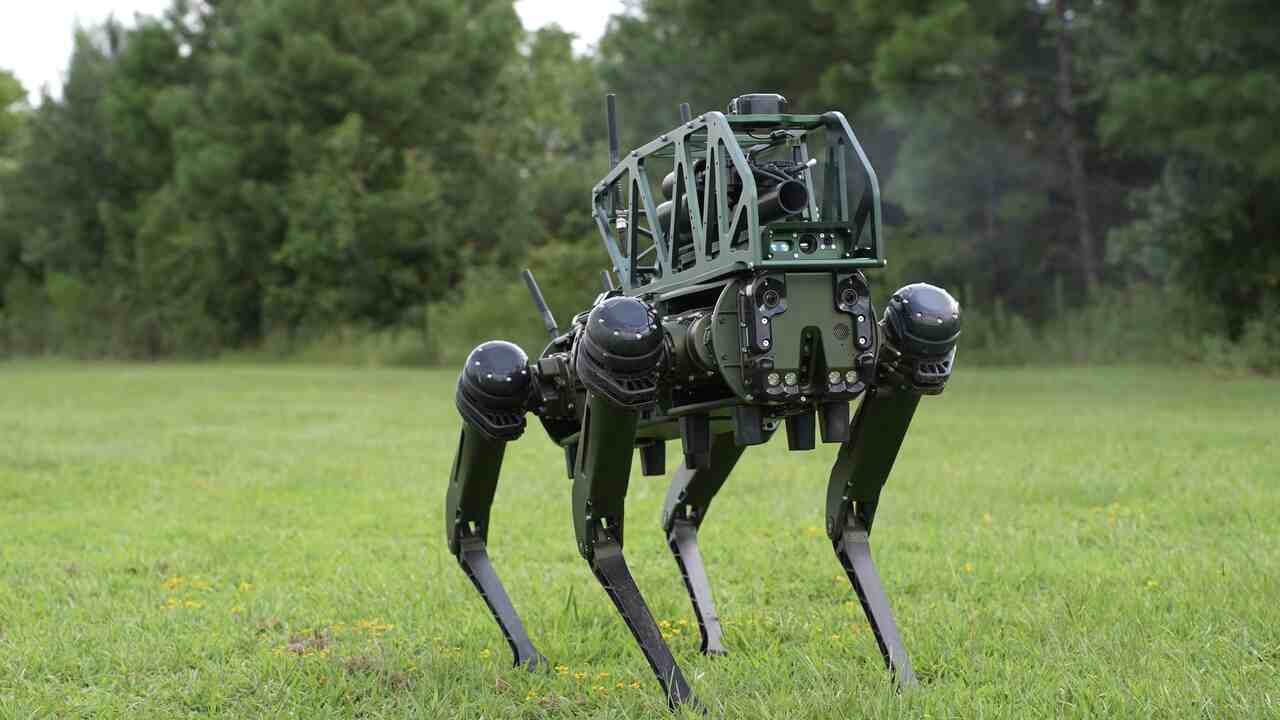 Den amerikanske hær godkender test af den firbenede robot CODiAQ