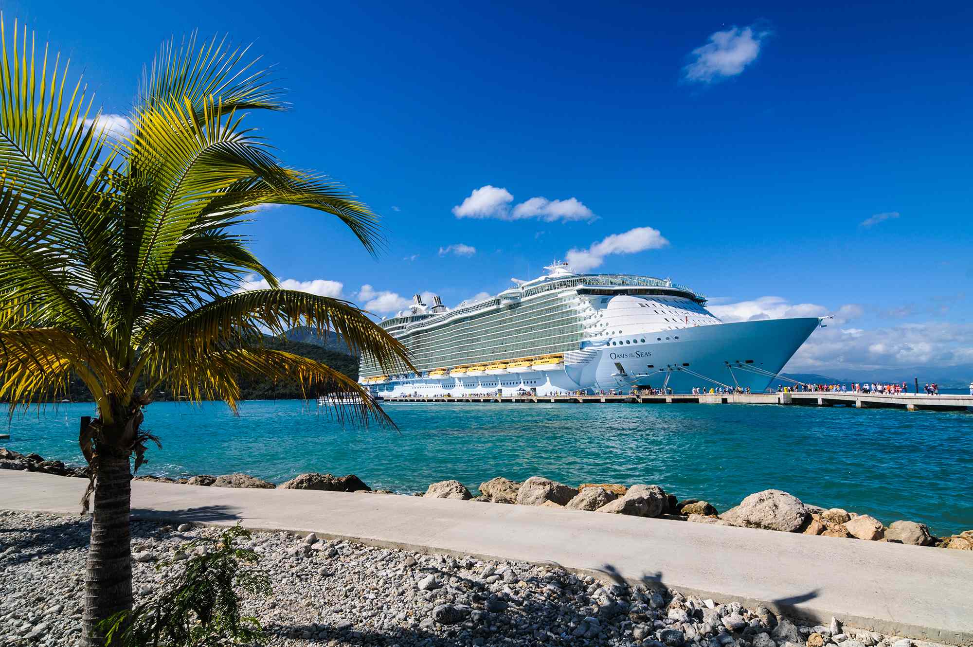 Royal Caribbean extends cancellation to this popular Caribbean port ...