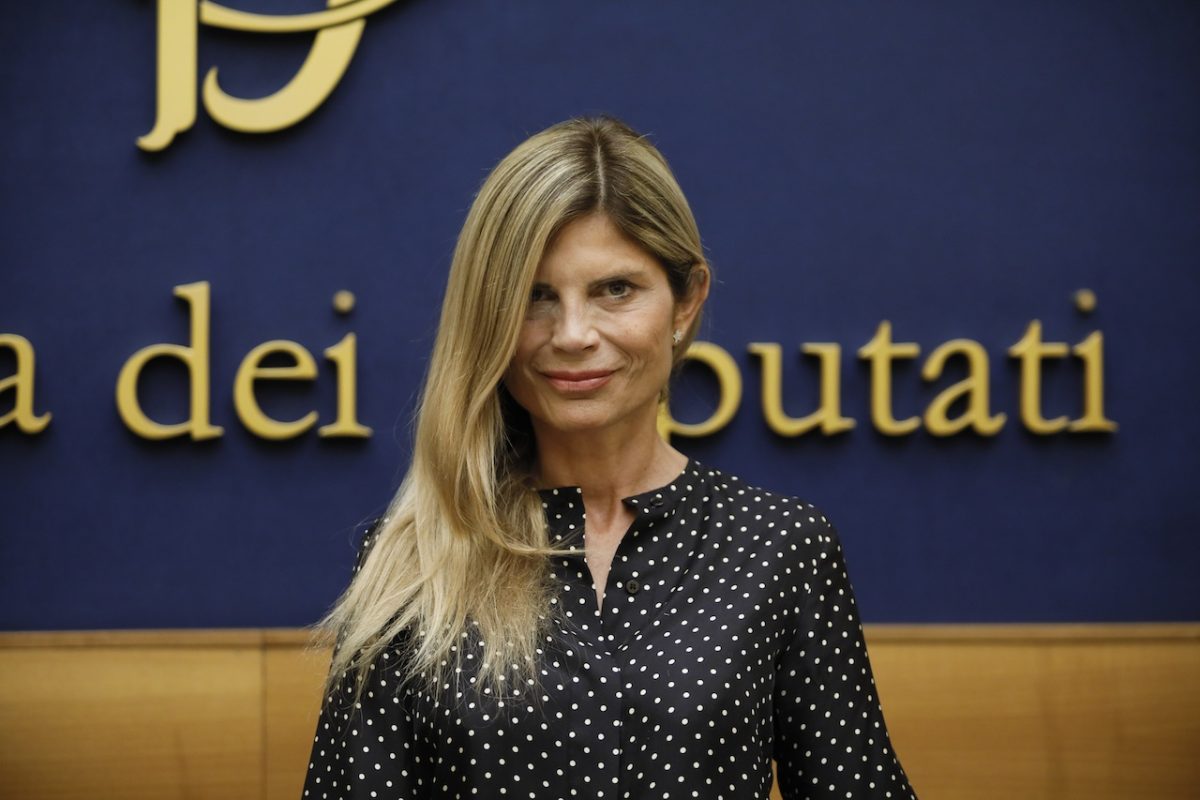 Laura Ravetto sarà il volto di Vannacci in tv: i motivi dell’addio alla ...