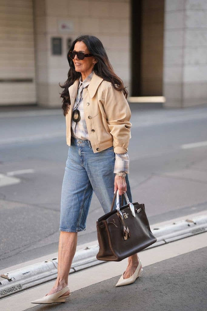 Angelika Hanel's outfit is a lesson in wearing denim Bermuda shorts