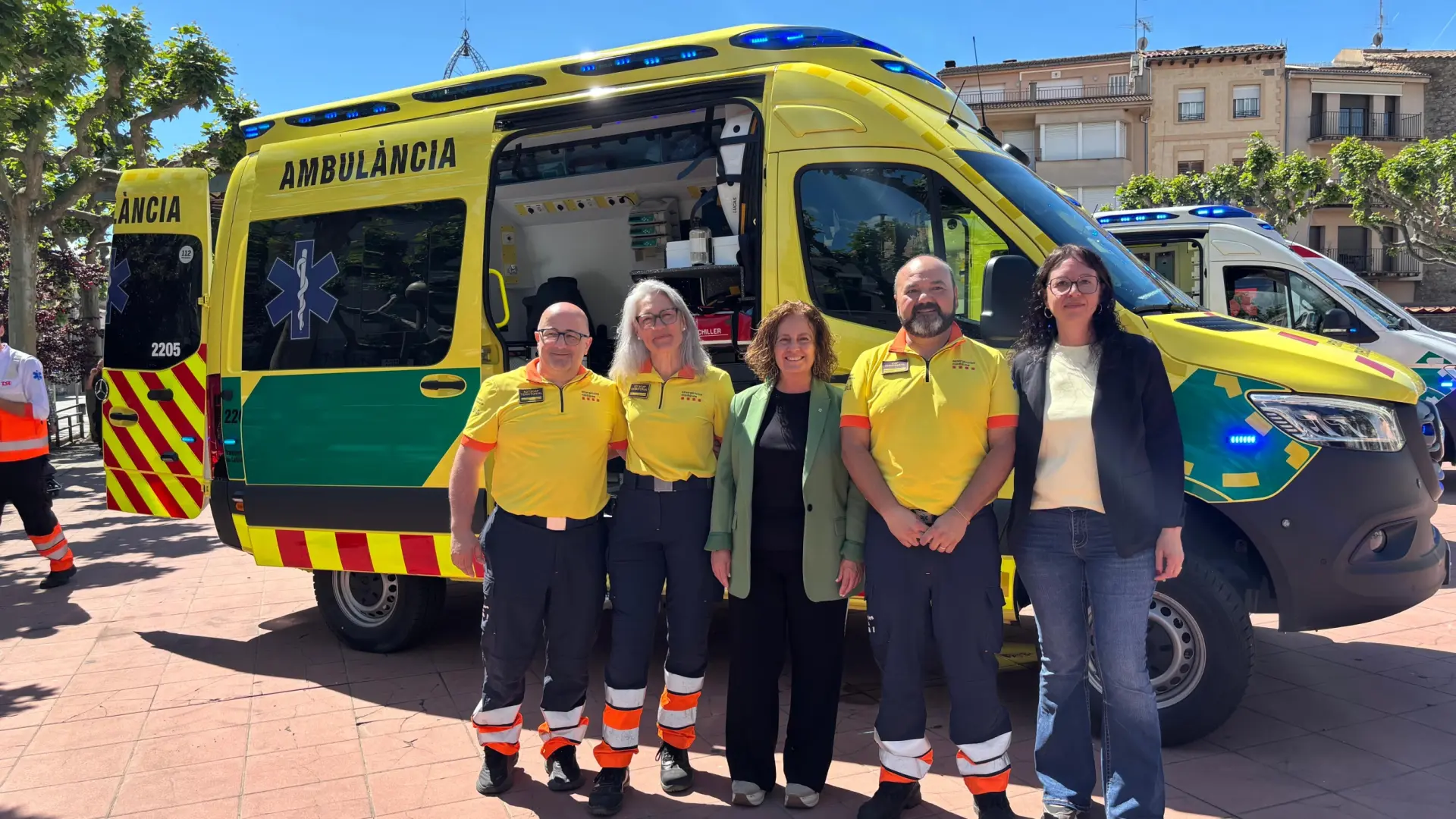 El SEM despliega 45 nuevas ambulancias en el Alt Pirineu con tecnología ...