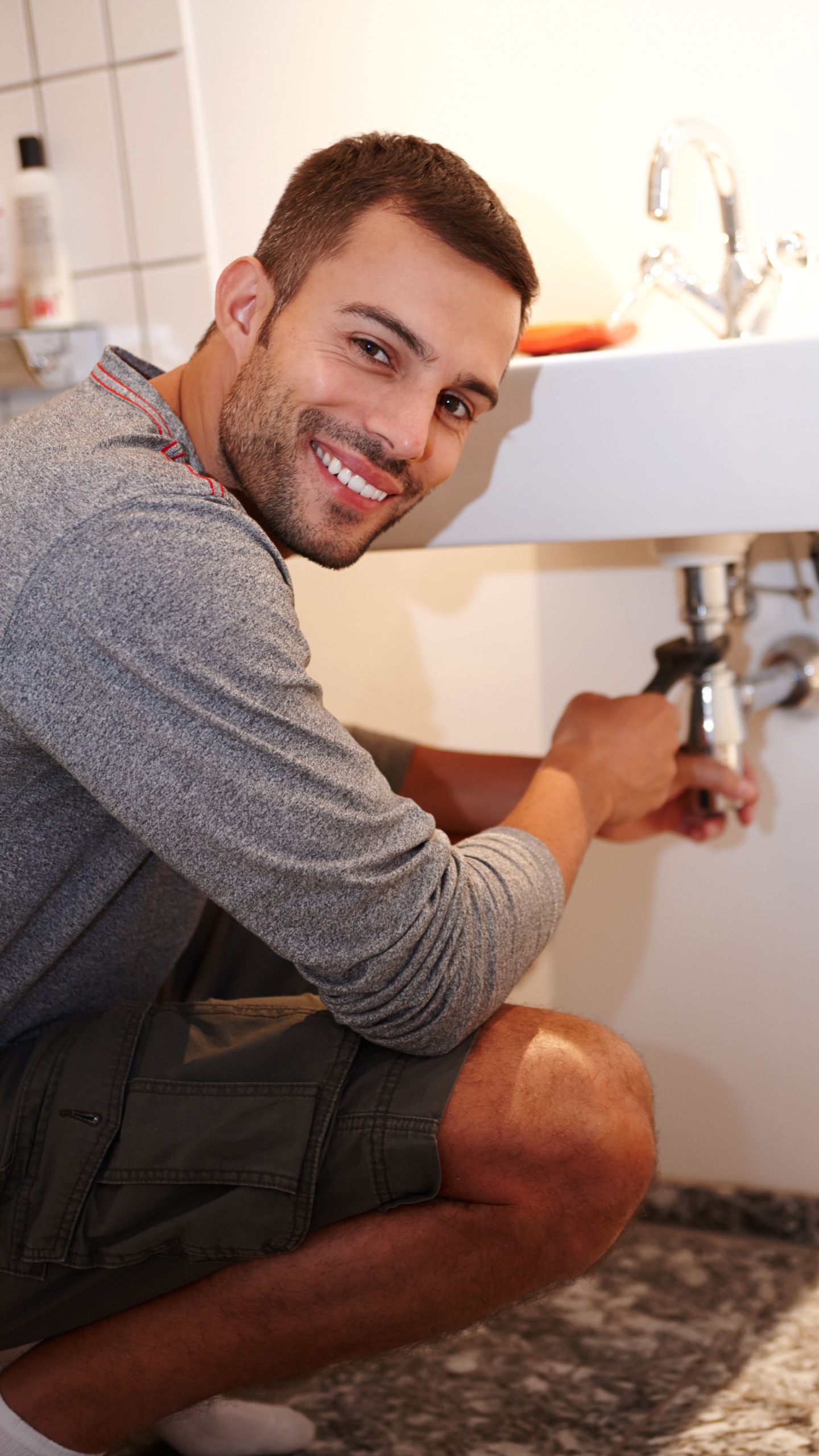 My dad was a plumber - here are 8 tricks he taught me that I use all ...