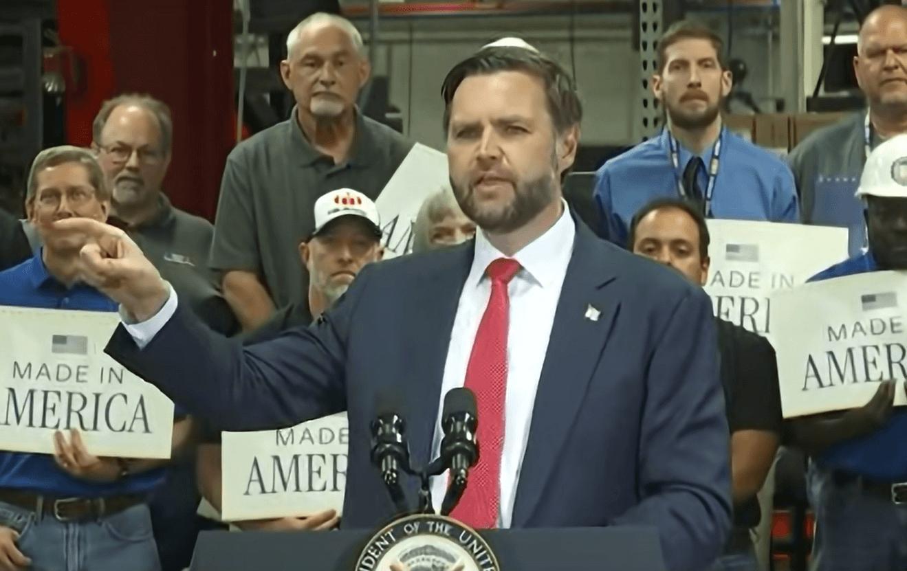 JD Vance suffers embarrassing blunder by telling Trump supporters to ...