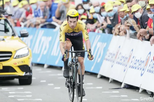 Felix Gall reed een tijdrit á la Roglic, met een helm á la Roglic; hoe ...
