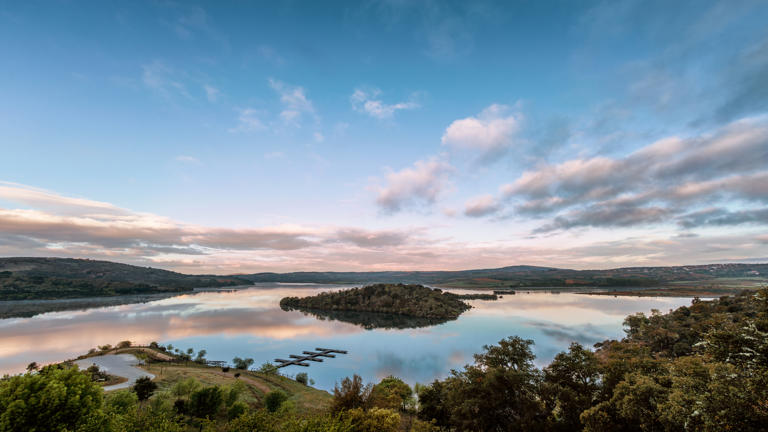 Forget Lake Como: In Portugal, this lake surrounded by river beaches is ...