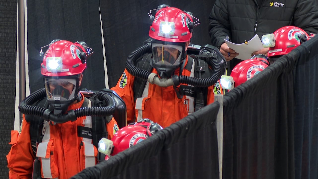 Atlantic mining companies compete in emergency rescue scenarios