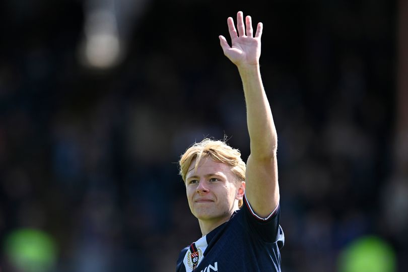 Stunned Dundee star Luke Graham ditches holiday with girlfriend as ...