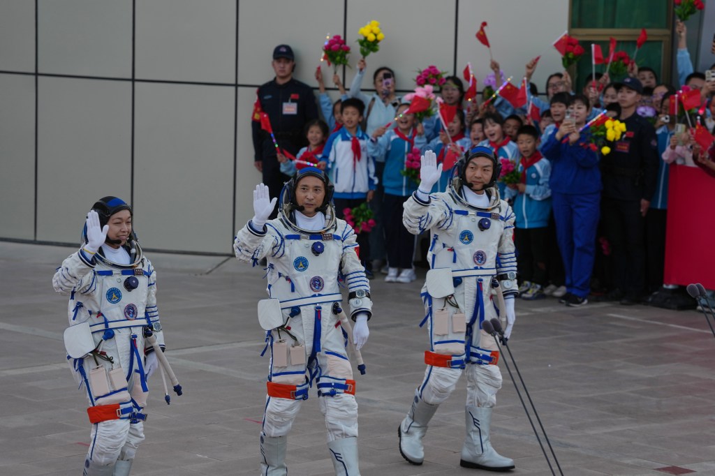 China launches Shenzhou 23 spacecraft with 1 of 3 astronauts set for ...