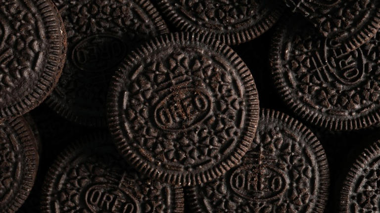 Here's where the Oreo cookie's symbol really comes from