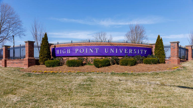 The 15 colleges with the best career prep programs