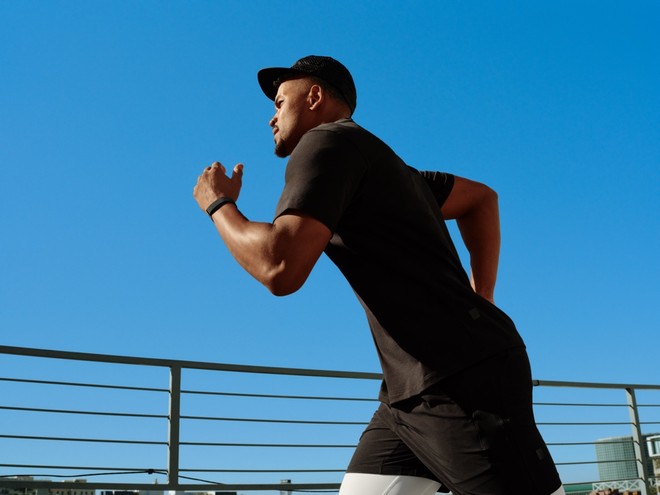 Fitbit Air in anticipo, app Google in ritardo: l'esperienza paradossale ...
