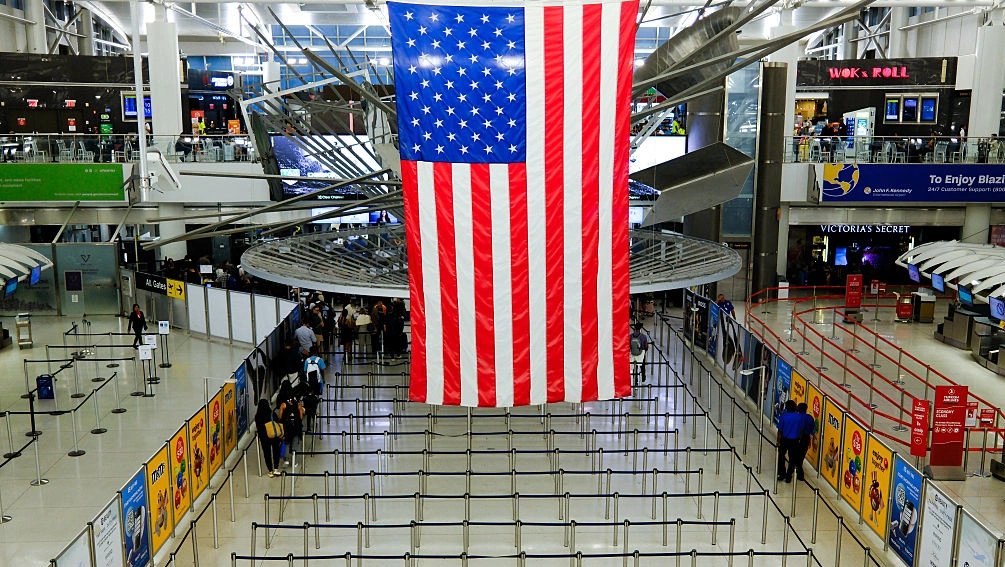 Record US emigration reshapes migration map and retirement planning