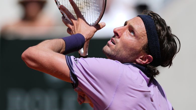 Tennis : Roland-Garros - Arthur Rinderknech lance parfaitement la ...