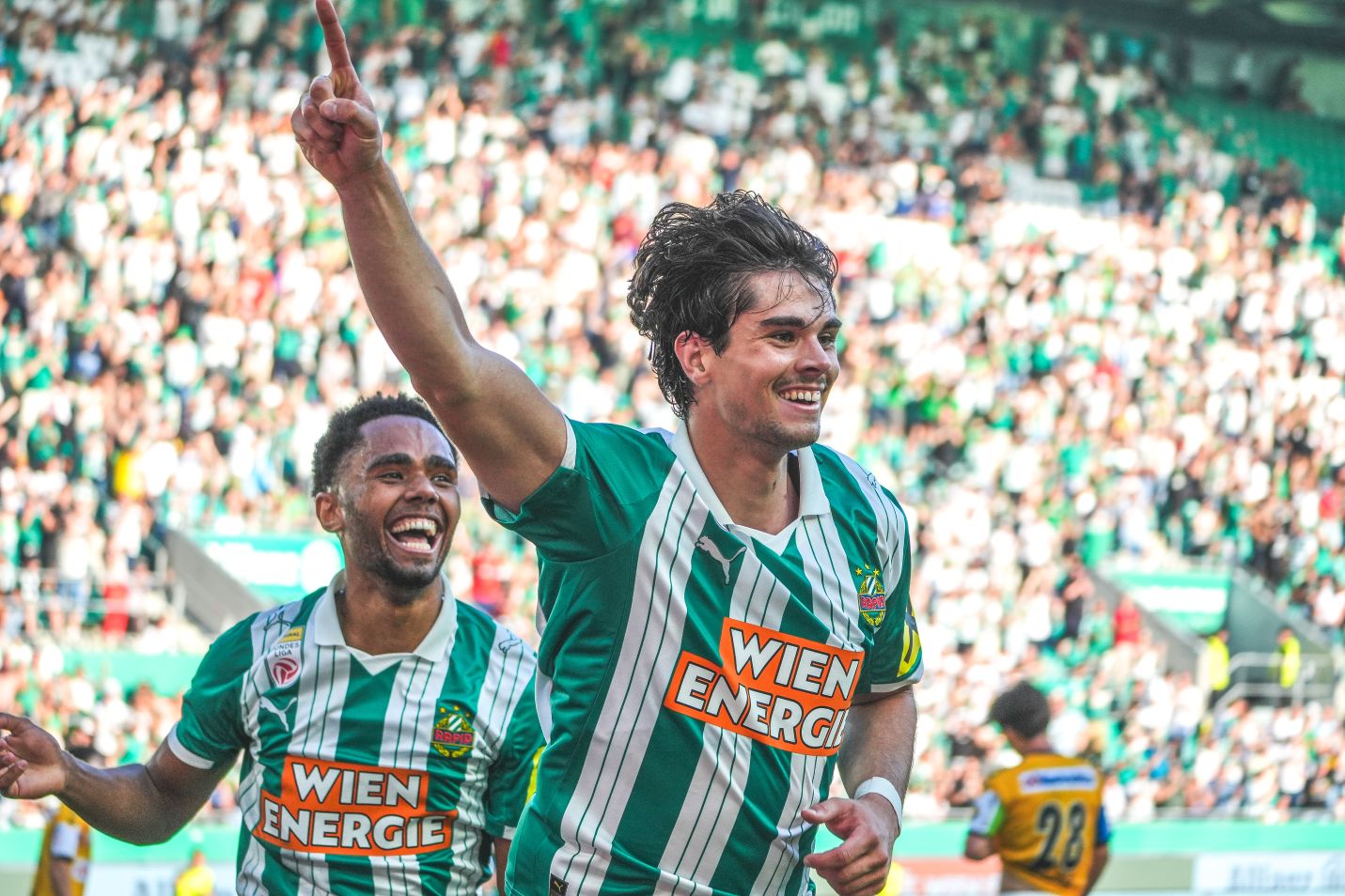 Air Schöller rettet Rapid Richtung Europa! SV Ried raus mit Applaus